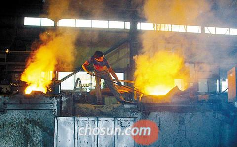 
	������ 27�� ���� �ҹ�ü�� ���� �ܱ��� �뵿�ڰ� �뱸�� �� �ֹ����忡�� ���ϰ� �ִ�. ���� �ҹ�ü���� ���� ���� �� 23�������� ���� �����ΰ� �ֱ� �ܼ� ��ȭ�� ������. /������ ���� niet@chosun.com
