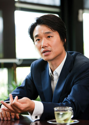 http://image.chosun.com/sitedata/image/200908/28/2009082801298_0.jpg