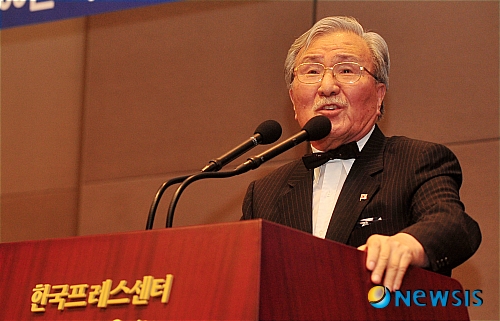 
	
                ���� ���ϴ� �赿�� ����
            
