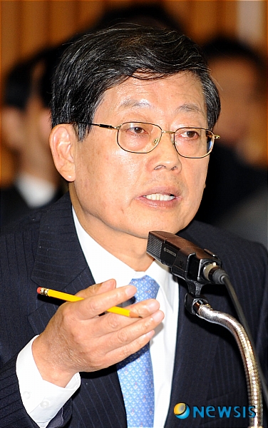 
	
                �亯�ϴ� ��Ȳ�� �������
            
