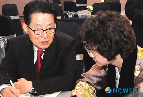 
	
                ���� ã�� ������ �ǿ�
            
