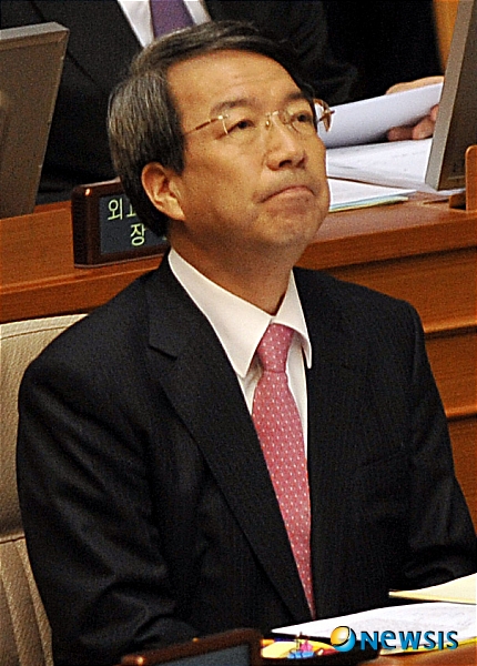 
	
                ������ ��� ������ �Ѹ�
            
