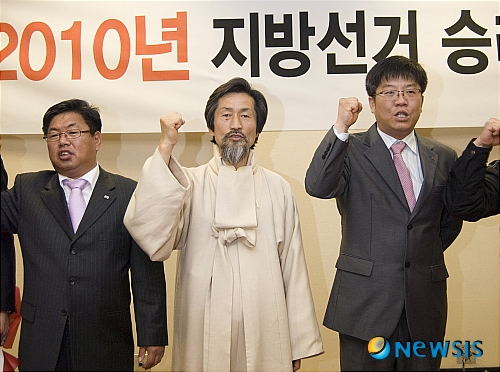 
	
                [6.2���漱��]�¸� �����ϴ� ���Ⱙ ���ֳ뵿�� ��ǥ
            
