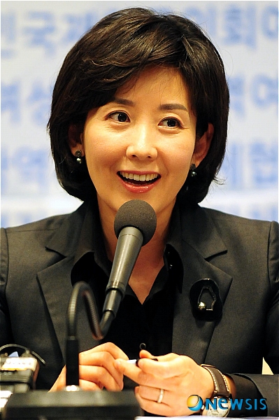 
	
                �����ȸ �߾��ϴ� ����� �ǿ�
            
