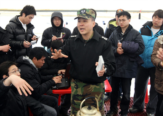 만든 곳: 한국 네티즌본부카페