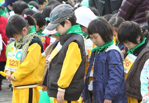 만든 곳: 한국 네티즌본부카페