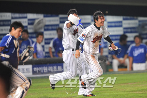 
	[����] ������ ���� �ø��� ������� ������ �޴� �Ե� Ȳ����
