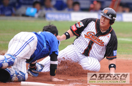 
	[����] Ȩ���� �����̵� ������ �Ǵ� �̴�ȣ
