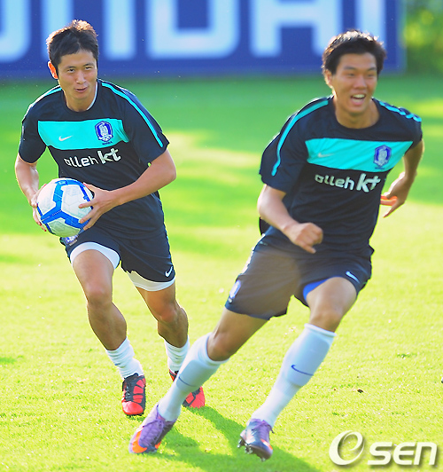 
	[����]�̿�ǥ,'���ؾ�! �ű⼭!'
