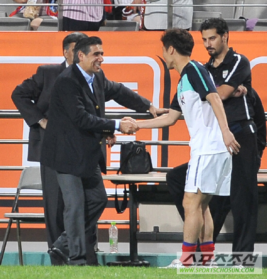 
	[ȭ��] ������, ��Ʈ�� ������ �ݰ����ϴ�
