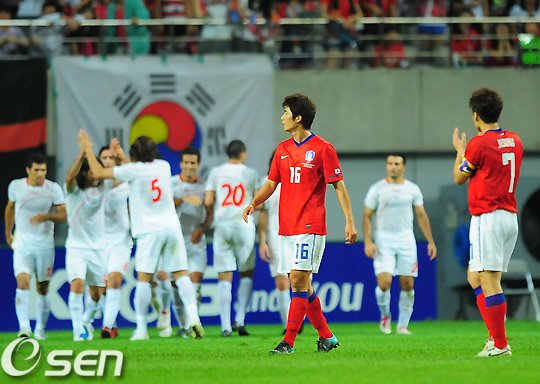 
	[����]������,'�츮�� �й����ڰ�!'
