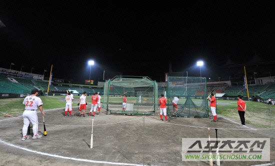 
	[����] SK, ������ ¡��(?)
