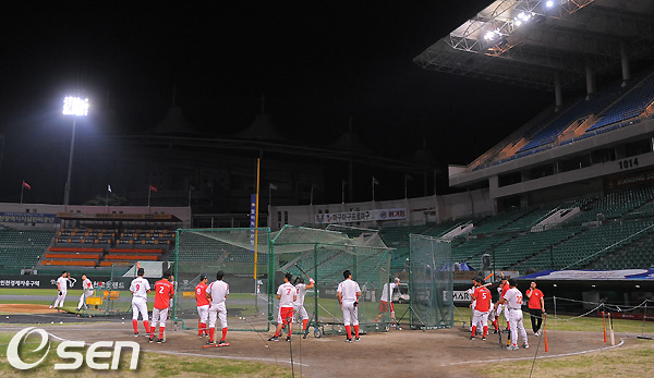 
	[����]'SK ƯŸ ��Ȱ?'
