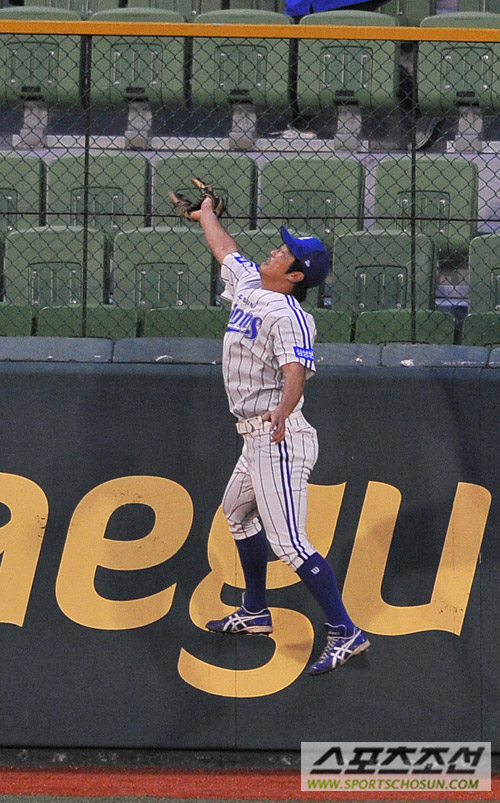 
	[����] �����þ��� Ÿ��, Ȩ���ϱ�? �ƿ��ϱ�?
