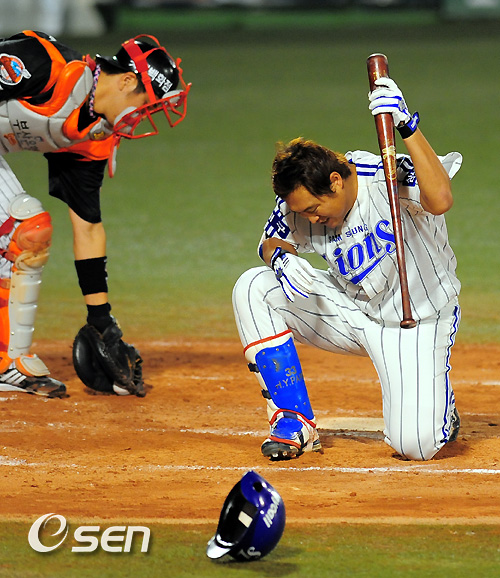 
	[����]�ƽ��� ������, '���� ĥ�� �־��µ�'
