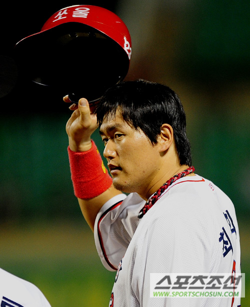 
	[����] KIA ����, 2�� Ȩ������ �¸� ����
