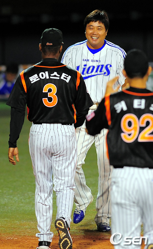 
	[����]���̽���,'������ ������ �ƽ����� ���� Ÿ������'
