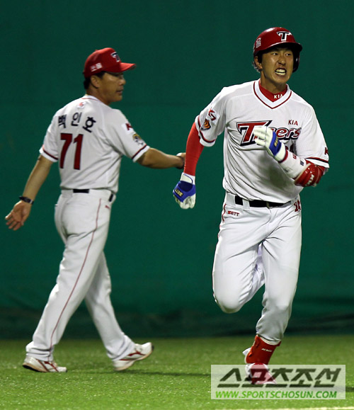 
	[����] KIA ��ٿ�, ���� ù Ȩ���� �׶��� Ȩ��
