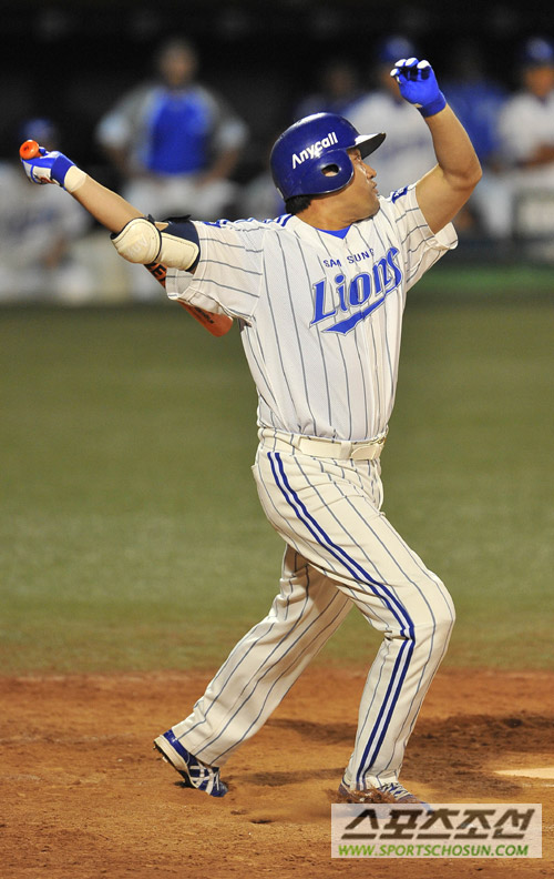 
	[����] ���ƿ� '���' ������...�ܾ� �ö���
