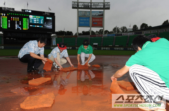 
	[����] �߱��� �� ���� "���� ��� �Ǿ�� �Ѵ�"
