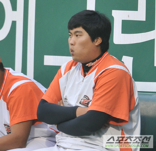 
	[����] ������, �ٽ¿� �ڸ� ���⳪?
