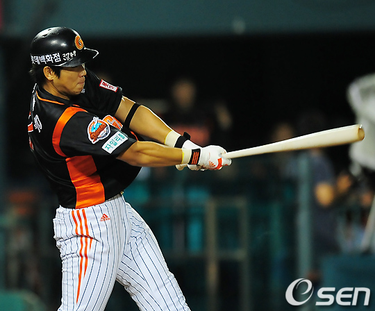 
	[����]���ؿ�,'���� 1Ÿ�� ����Ÿ!'
