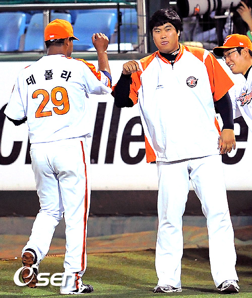 
	[����]������,'������! �ٽ�1�� ���� ����'
