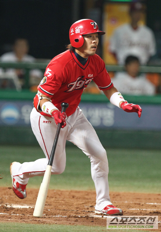 
	[����]KIA �̿��, 2Ÿ�� �߰���...
