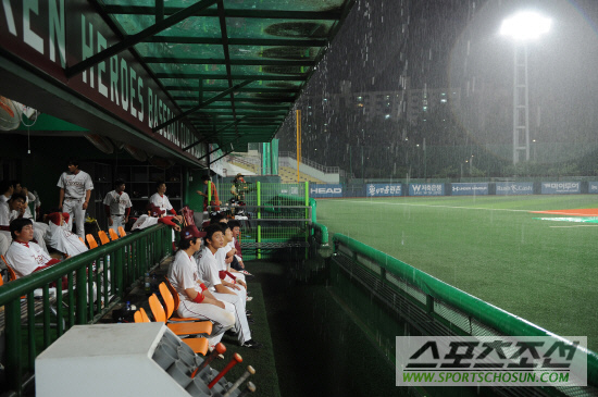 
	[����] �񵿱��� '���� �� �Ͼ� ��'
