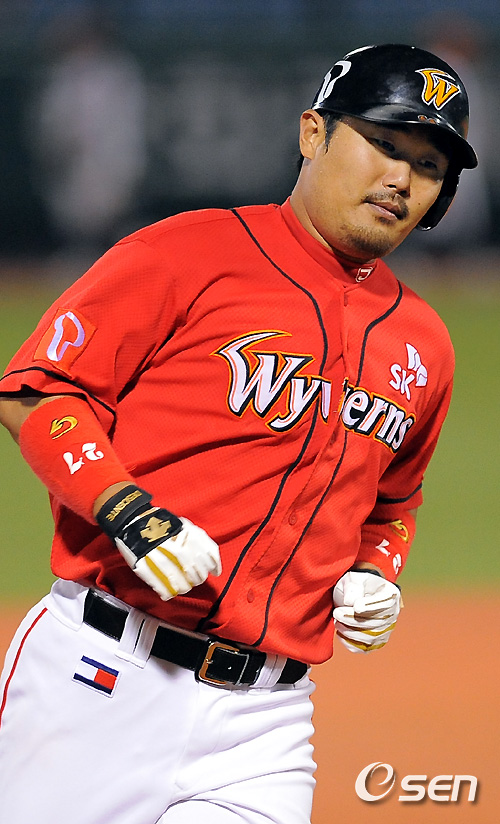 
	[����]''���� �ַ�Ȩ��' ��ȣ��,'9ȸ ���� ���� �����'
