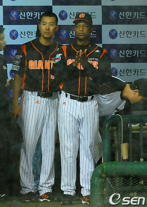 
	[����]���̽���,'�����ϼ̽��ϴ�'
