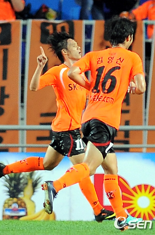 
	[����]'������' �����, '�츮�� �ռ����ٱ�'
