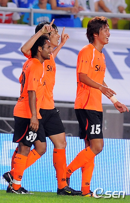 
	[����]�����,'���� �ѹ� �� �س´ٱ�'
