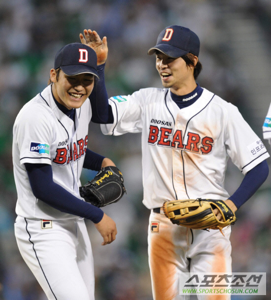 
	[����]�λ� ����� "ȫ��� �������� �¾ƶ�"
