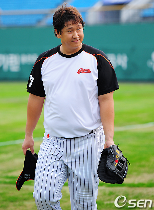 
	[����]�̴�ȣ,'���� ��� ������ּ���!'
