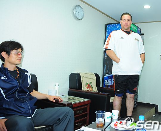 
	[����]�����þ�,'����Ϸ� ���ǽ� �湮'
