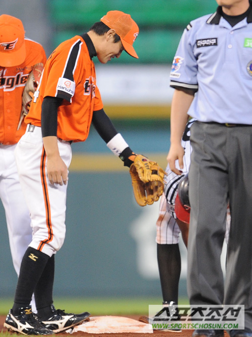 
	[����] ������ �ϰ� ��ģ�� �ϰ� ������ �۾ƾ���...
