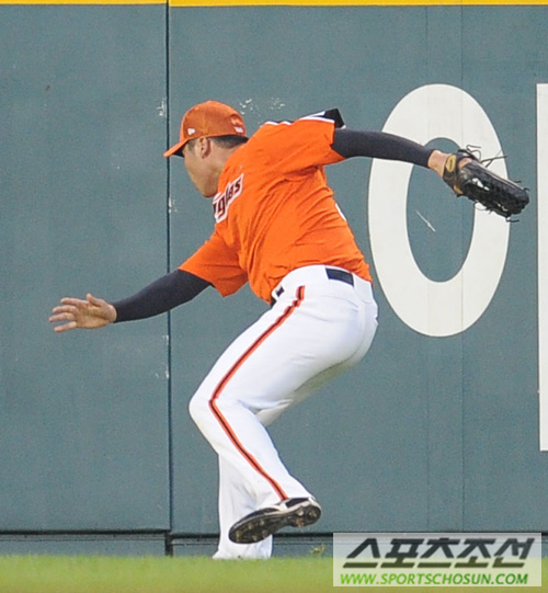 
	[����] ���ܸ� ���̴� ��ȭ ������
