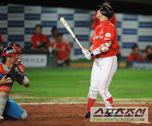 
	[����] SK ����, '�̰� ��ŷ(Looking) �����̾�'
