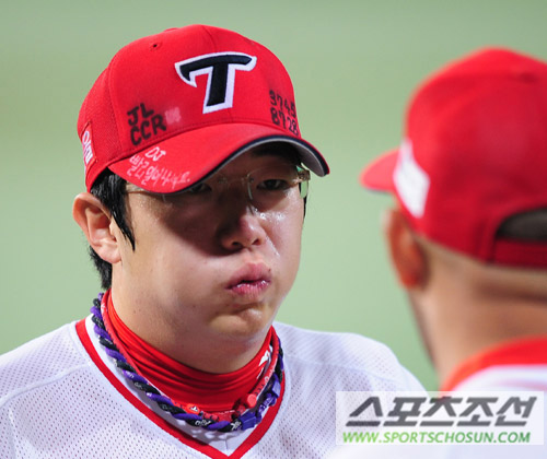 
	[����] KIA ������, ��ħ�� 16�� �޼�
