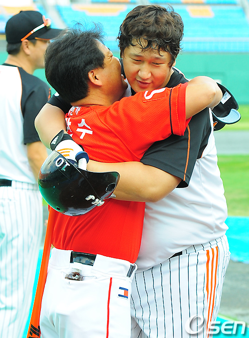 
	[����]�̴�ȣ,'�̸��� ��ġ�� �߰ſ� ����!'
