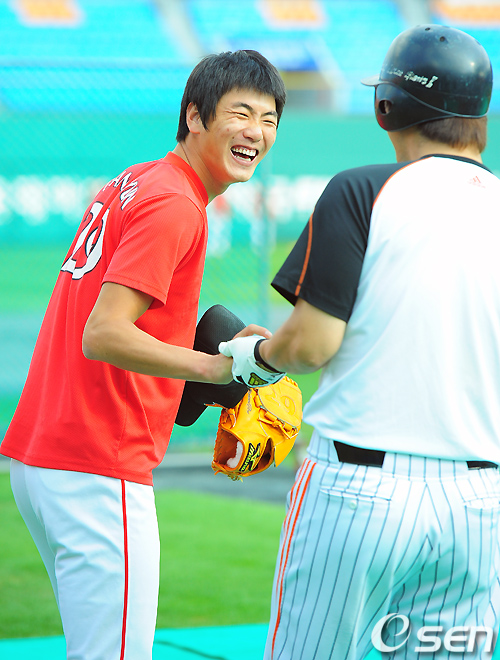 
	[����]�豤��-����ȣ,'��ſ� �ð�'
