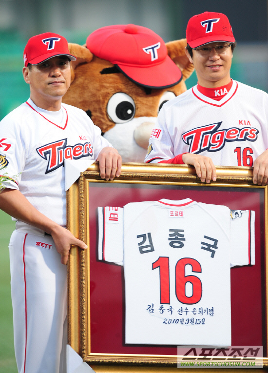 
	[����] KIA ������, 14�� ������Ȱ, ���̽��� �Ը��߰� ����
