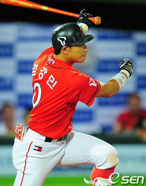 
	[����]�谭��,'����! �����̴�!'
