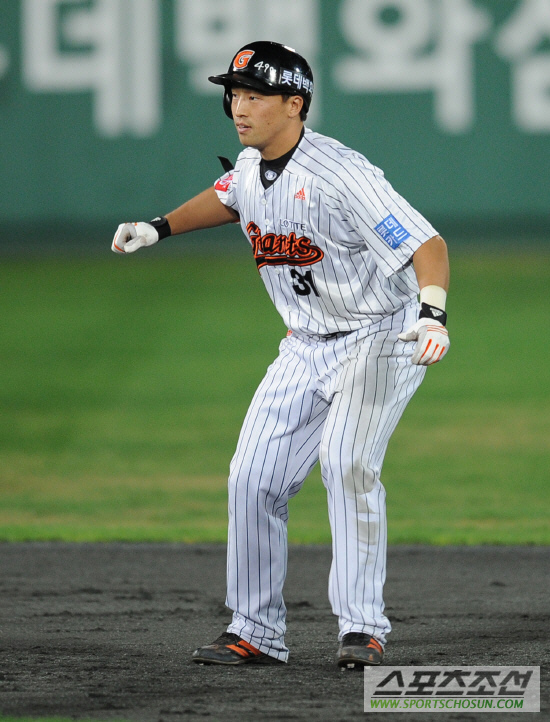 
	[����] �Ե� �վƼ�, '�̰��� �ٷ� �Ե��� ��'
