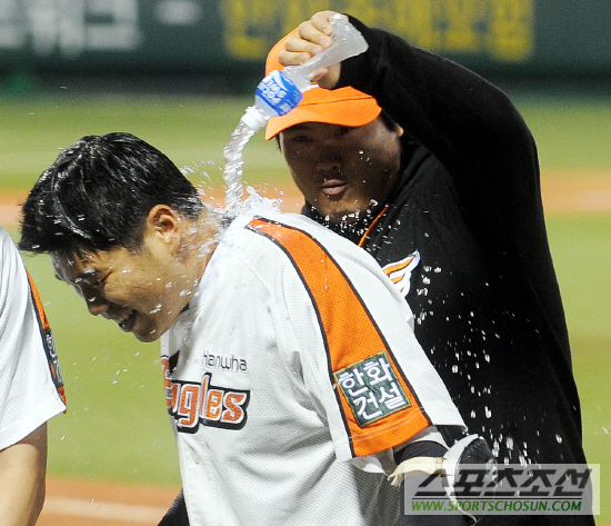 
	 �� �峭�� ������ ������ ����. �׳� �״°͵� �ƴϴ�. �� ��� ¥�� �ִ�.
