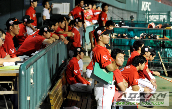 
	[����] SK ���ƿ� '����� �ְ��� ���ϴ�'
