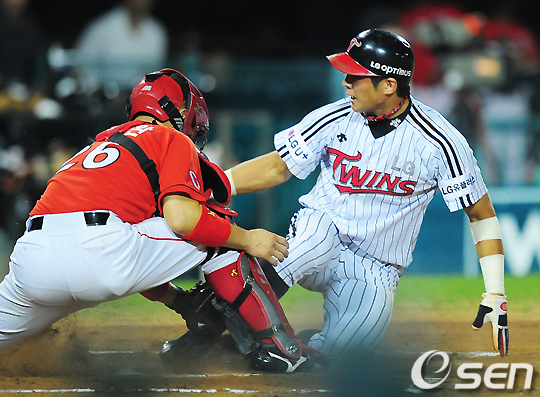 
	[����]����ȯ,'��! �ʹ� ��ɺηȳ�?'
