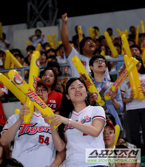 
	[����] "��~��~�� Ȩ��!" ��ġ�� KIA�ҵ�
