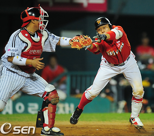 
	[����]�ڰ��,'������ ��Ʈ��!'
